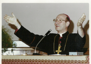 Mons. Giovanni Locatelli